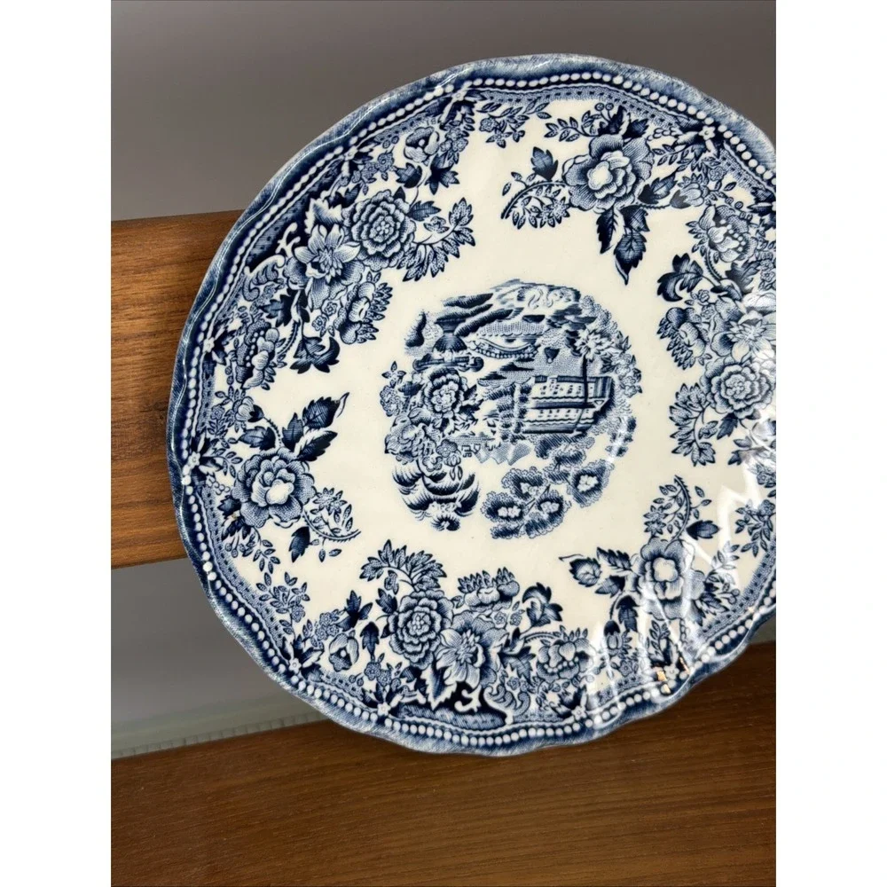 Vintage Churchill The Georgian Collection Made in England Saucer 5‎ Inch
